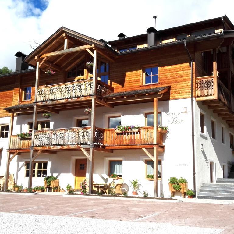 Garni Iosc Hotel San Vigilio Di Marebbe Kültér fotó